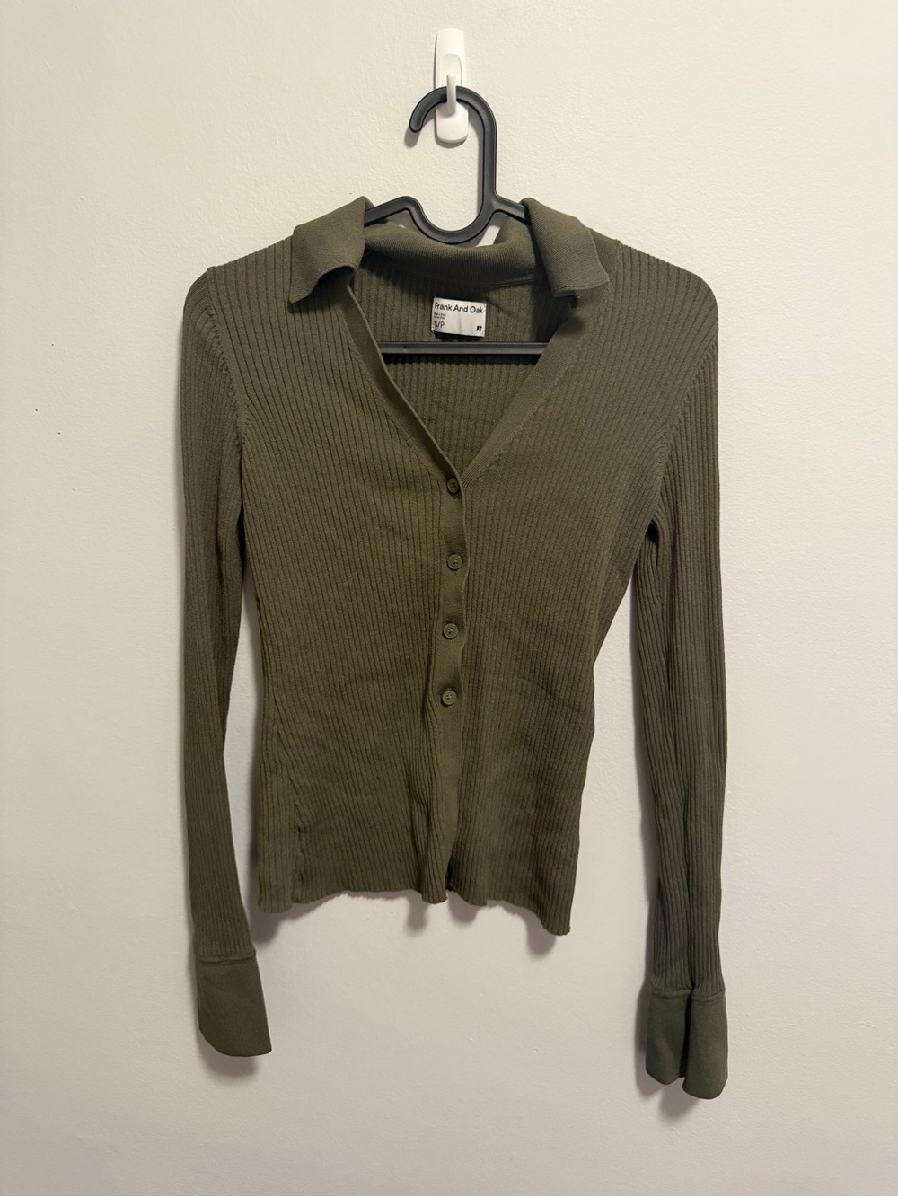 Ribbed Collared Cardigan